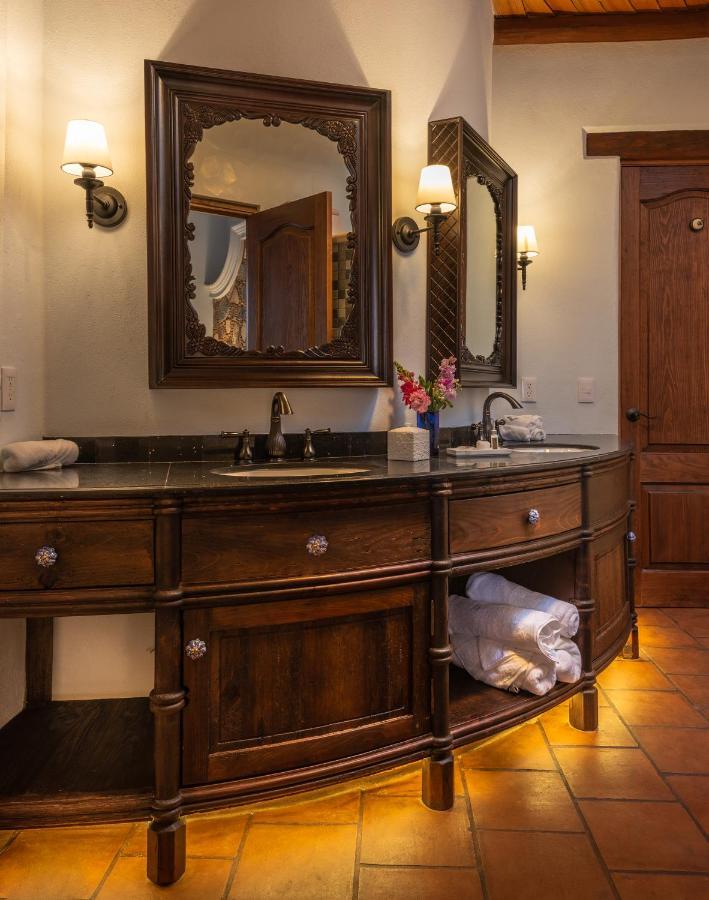 Hotel Boutique Casa Colorada Пацкуаро Экстерьер фото