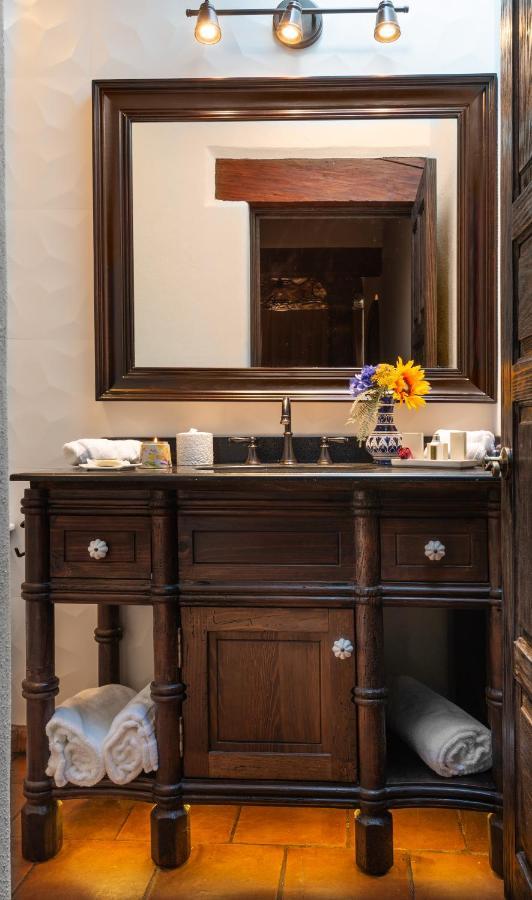 Hotel Boutique Casa Colorada Пацкуаро Экстерьер фото